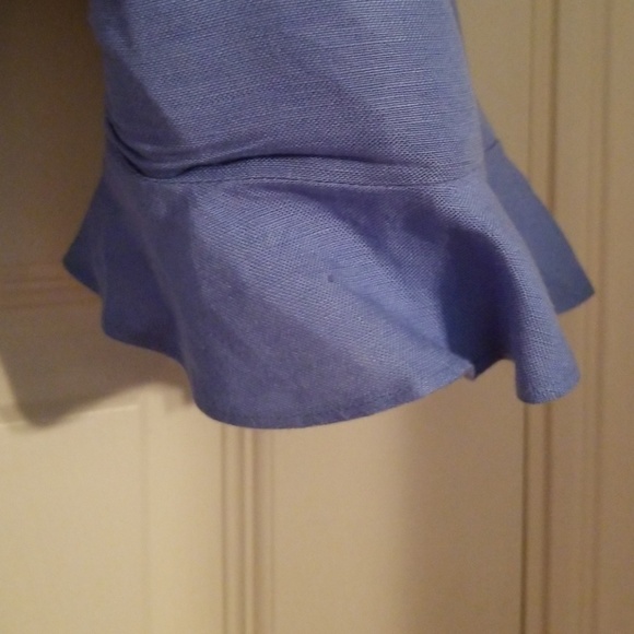 A dress and jacket set - Picture 3 of 7